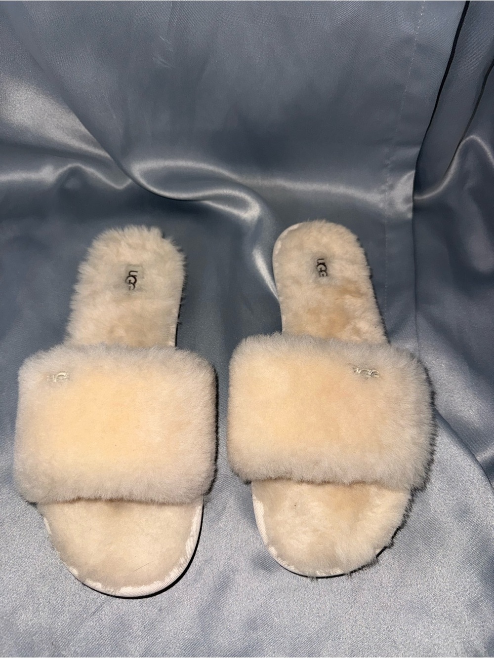 UGG Cream Fluff Slide Shearling Slides